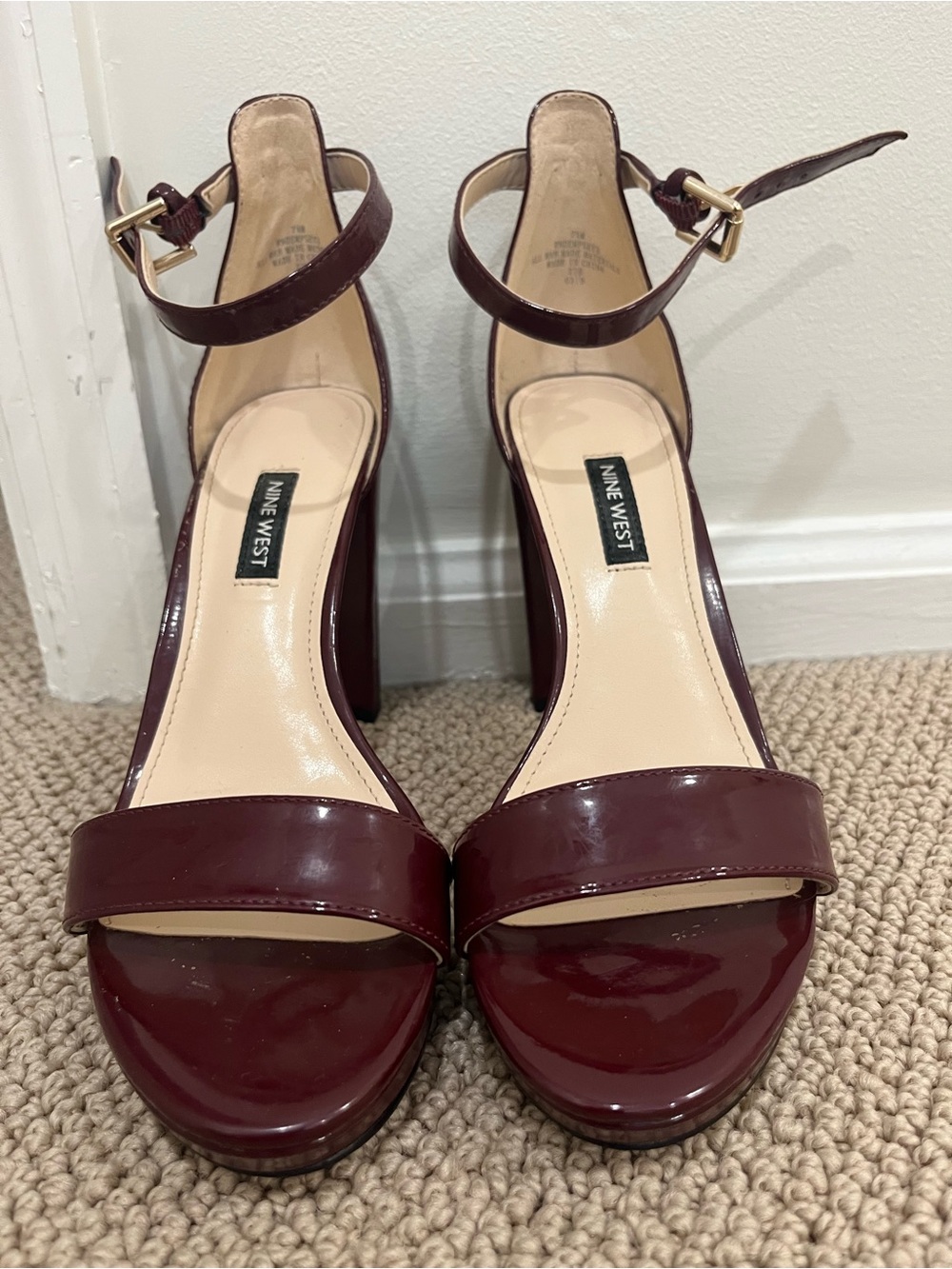 Like new! Nine West Burgundy Patent Ankle-Strap Block Heels - Picture 4 of 14